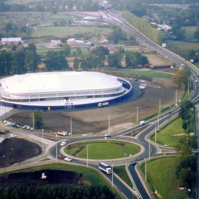 photo antarès en 1995 avant son inauguration.  ©  photo archives le maine libre