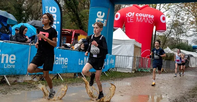 photo  les différentes courses du cross d’allonnes se sont déroulées dans des conditions météorologiques bien compliquées.  &copy;  le maine libre - xavier sarrat 