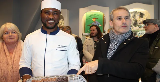 photo  ben toundou a proposé des dégustations de ses spécialités, dont les fameux étriers normands.  &copy;  ouest-france 