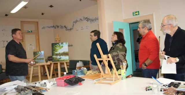 photo  la technique à l’huile n’a rien à voir avec celle de l’aquarelle.  &copy;  ouest-france 