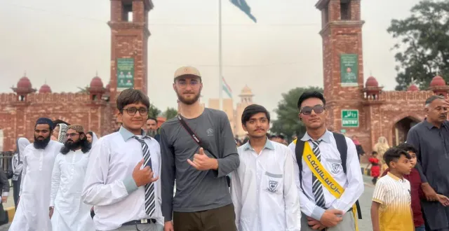 photo  malo cordier, à la frontière attari - wagah, entre le pakistan et l’inde.  &copy;  malo cordier 
