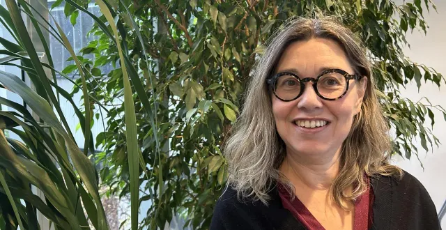 photo  lundi 24 novembre 2025. carine le bris-voinot est candidate à la mairie de rives-du-loir-en-anjou.  &copy;  co – fabienne supiot 