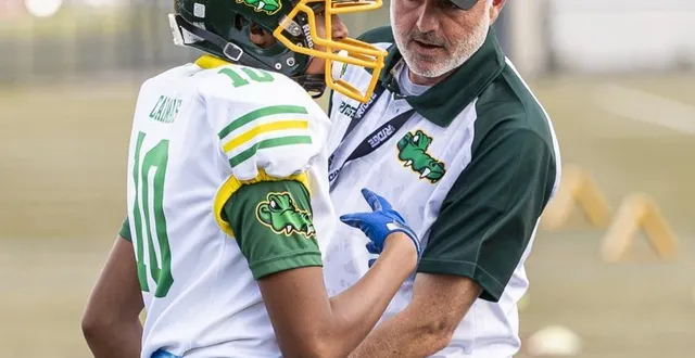 photo  le head coach, nouvel entraîneur des caïmans 72, charles paviot.  &copy;  ouest-france 