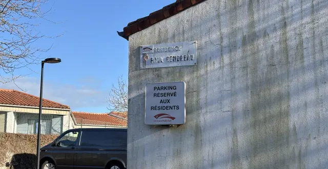 photo  une femme âgée de 70 ans est décédée après un incendie survenu dans son logement le lundi 24 novembre 2025, à aizenay, près de la roche-sur-yon.  &copy;  ouest-france 
