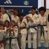 photo  les neuf benjamins – léopold, simon, ihab, alvaro, nicolas, maxence, léopold, rayan et marius – avec leur coach rémi guédon et leur professeur johan ledroit. 