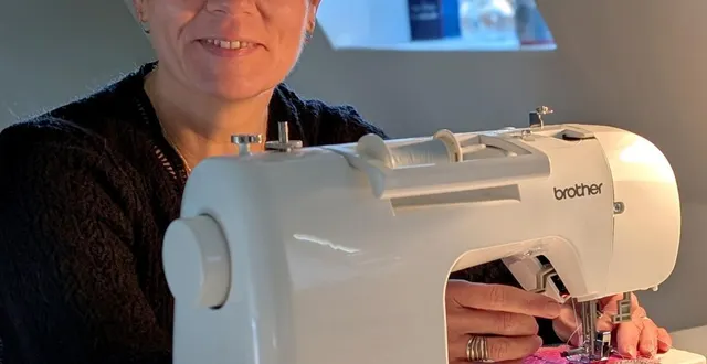 photo  nathalie voisine, secrétaire de l’association tisseurs de liens, animera un atelier découverte de la couture.  &copy;  ouest-france 