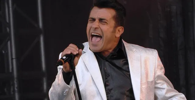 photo  albert kassabi, dit « bébert », chanteur des forbans, est décédé à 63 ans.  &copy;  archives ouest-france 