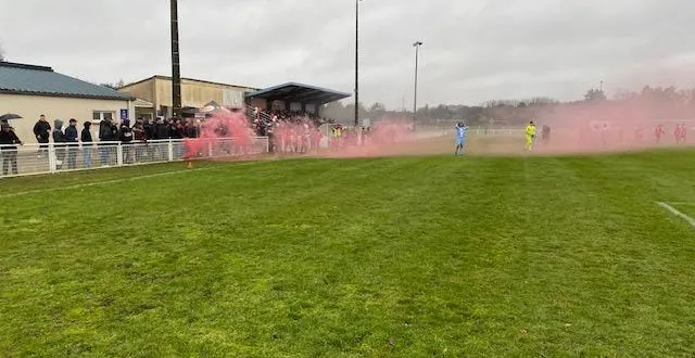 photo  il y avait beaucoup de monde au stade de mayet pour la réceptionde la b du mans fc, dimanche dernier.  &copy;  le maine libre 