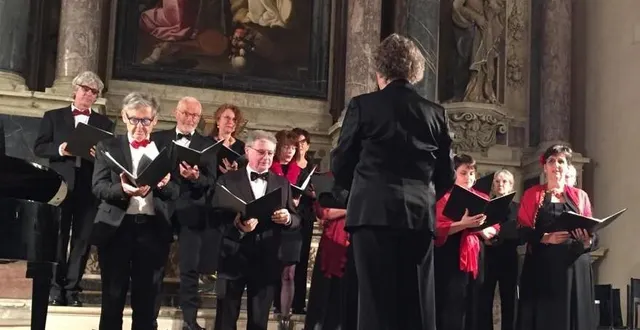 photo  le groupe musartis viendra chanter la galerie commerciale de la chesnaie.  &copy;  musartis 