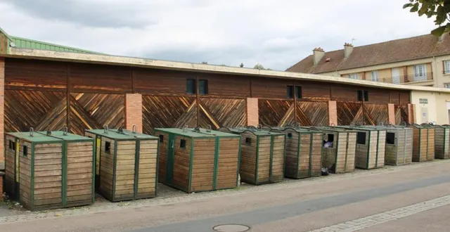 photo  pour l’heure, les conteneurs vont rester tel quel.  &copy;  archives ouest-france 