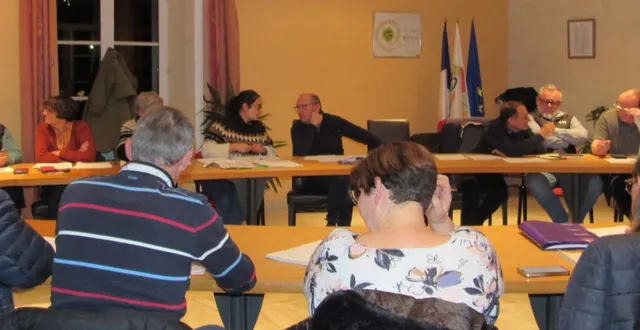 photo  c’était l’avant-dernier conseil municipal de l’exercice 2025.  &copy;  ouest-france 