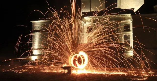 photo  saint-florent-le-vieil fait partie des 17 petites cités de caractère de maine-et-loire qui seront illuminées.  &copy;  adrien allard 