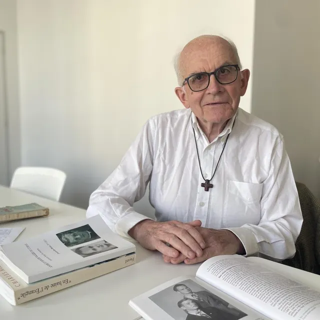 photo le père claude boitard avait été chargé, avec le père jean-pierre brard, de constituer le dossier en vue de la béatification des frères vallée.  ©  ouest-france