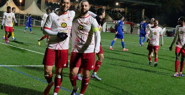 photo  youcef amer (à droite), ici avec soan deminguet, est un des cadres du sc beaucouzé.  &copy;  françois maisonneuve 