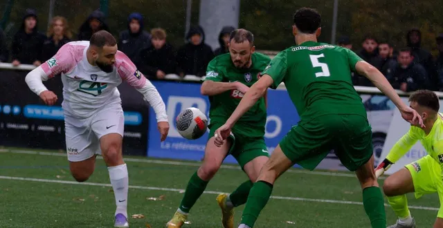 photo  youcef amer.  &copy;  françois maisonneuve 