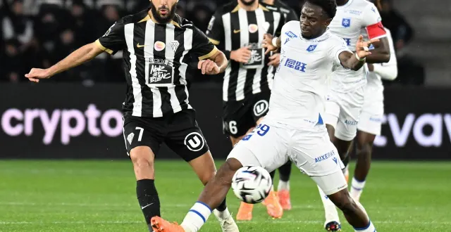 photo  amine sbaï et le sco vont-ils pouvoir rivaliser avec un ténor du championnat ? leur bonne dynamique est mise à l’épreuve ce dimanche.  &copy;  jérôme fouquet/ouest-france. 