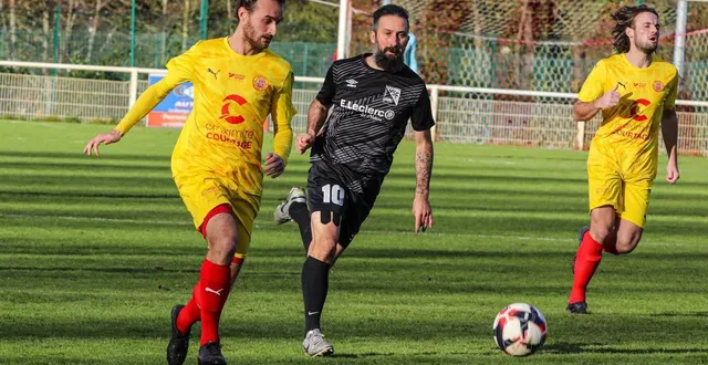 photo  le match entre les deux formations sarthoises a basculé au bout du temps réglementaire.  &copy;  le maine libre 