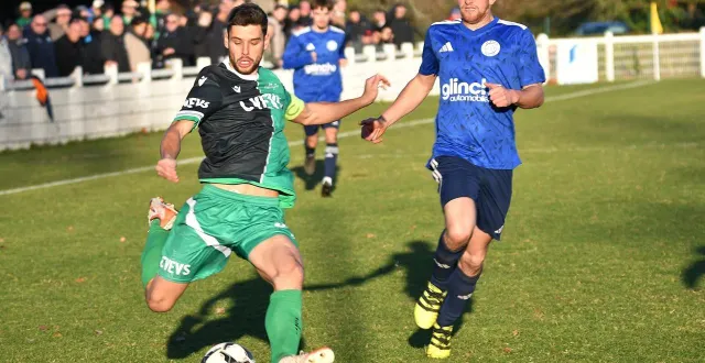photo  les verts de mansigné ont égalisé en toute fin de match pour le plus grand bonheur des supporters.  &copy;  le maine libre 