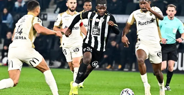 photo  l’entrée de prosper peter a fait du bien au sco, mais n’a pas suffi.  &copy;  franck dubray / ouest france 