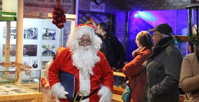 photo  le père noël est attendu le dimanche 7 décembre 2025.   &copy;  archives le maine libre 