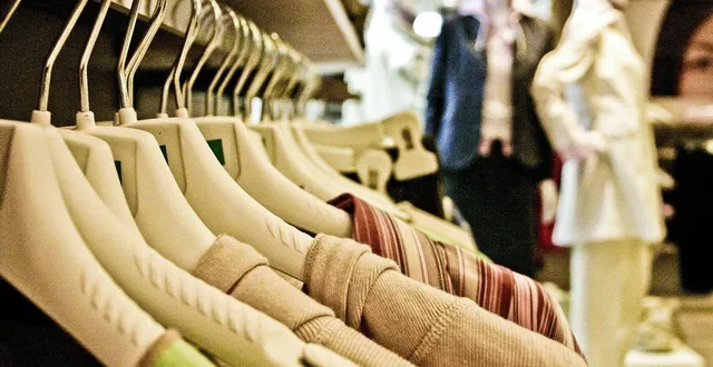 photo  le collectif extinction rebellion a mené une opération anti-black friday à bordeaux (gironde) samedi 29 novembre 2025. photo d’illustration.  &copy;  markusspiske / pixabay 