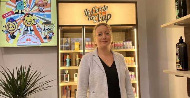 photo  sandrine nail est la responsable de la boutique.  &copy;  le maine libre 