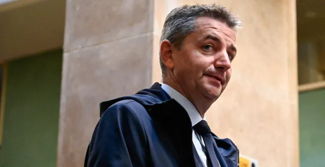 photo  gaël perdriau, le maire de saint-etienne, est originaire de cholet.  &copy;  photo afp 