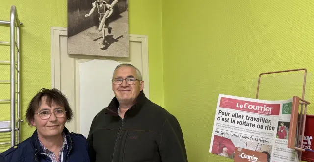 photo  le couple a toujours considéré l’accessibilité quotidienne au journal comme un service et un moment convivial.  &copy;  co 