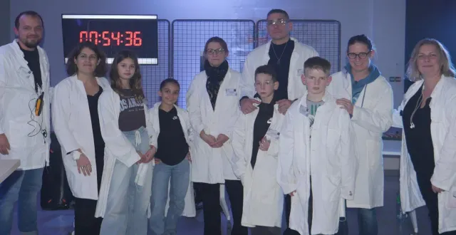 photo  ce nouvel escape-game vise à favoriser le dialogue entre adultes et adolescents autour de la surexposition aux écrans.  &copy;  ouest-france 