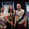 photo virginie bringuet, camille logeais et alan garcia vont représenter le pub elysée de sablé-sur-sarthe au world darts championship phoenix darts du 5 au 8 décembre 2025 à la corogne en espagne.