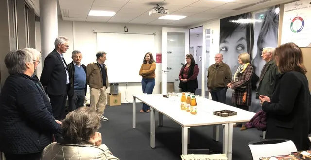 photo  en haut à gauche, david bougeant, gérard moulin (de face) et bruno hatton  &copy;  le maine libre 