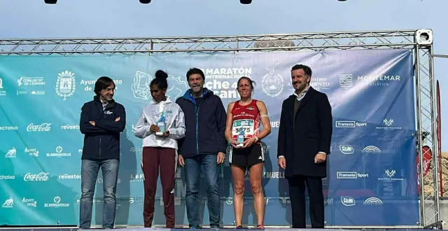 photo  dernière une ethiopienne et une espagnole, l’agricultrice de dollon, magalie véron (jamg) s’est offert une belle 3e place du marathon d’elche-alicante.  &copy;  hugo trouvé 