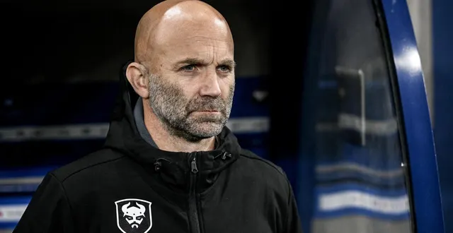 photo  maxime d’ornano, coach du sm caen, lors du dernier match à domicile de 2025, face à bourg-en-bresse.  &copy;  martin roche / ouest-france 
