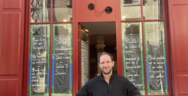 photo  marc-antoine de la rüe du can est à la tête de la crêperie ti’galik.  &copy;  ouest-france 