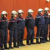 photo les pompiers ont formé un bel alignement devant jean-françois landelle, commandant des troupes.