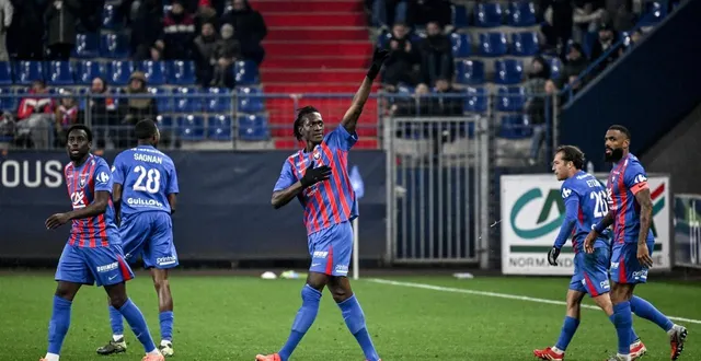 photo  armand gnanduillet a marqué son deuxième but de la saison en national, vendredi 21 novembre 2025  face à bourg-péronnas.  &copy;  martin roche / ouest-france 