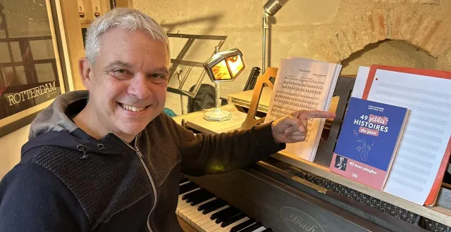 photo  stan laferrière, alias docteur jazz, vient de publier un petit manuel sur l’histoire du jazz à mettre entre toutes les mains, musiciennes ou non.  &copy;  co 