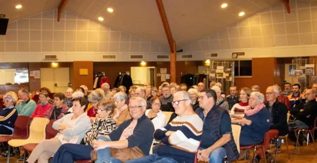 photo  près de 75 personnes présentes à l’assemblée générale.  &copy;  serge bresteau 
