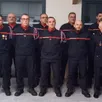 photo une partie des sapeurs-pompiers du centre d’incendie et de secours de parcé-sur-sarthe.