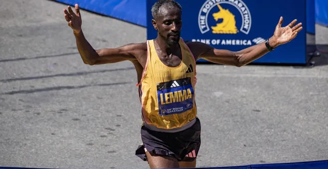 photo  sisay lemma, vainqueur du marathon de boston en 2024 sera le favori pour le marathon de valence le 7 décembre  &copy;  joseph prezioso / afp 
