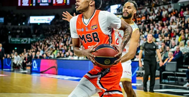 photo  l’intérieur du msb lucas duféal lors du match de betclic élite entre le mans et monaco, le 16 novembre 2025 à antarès.  &copy;  photo : le maine libre - yvon loué 