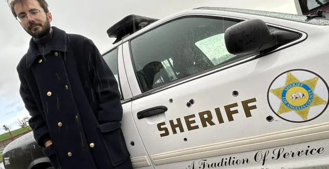 photo  loïc jardin, 24 ans, est un passionné de voitures de police américaines.  &copy;  ouest-france 