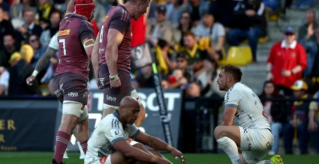 photo  ihaia west (à droite) et les rochelais ont encore en tête l’élimination prématurée de la saison dernière, à domicile, le 5 avril 2025.  &copy;  afp 