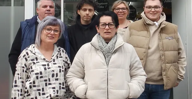 photo  l’équipe de la nouvelle enseigne cocci market. à gauche, à l’arrière, le directeur sébastien bucher.  &copy;  co 