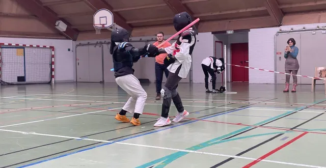 photo  le championnat de bretagne de sabre laser avait lieu à morlaix (finistère), le 6 décembre 2025.  &copy;  ouest-france 