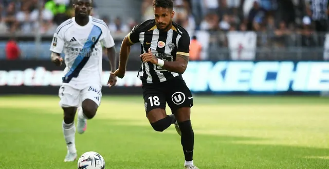 photo  jim allevinah.  &copy;  co - josselin clair 