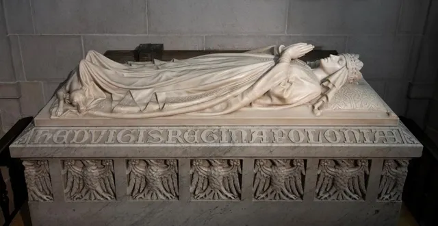 photo  le tombeau d’hedwige de pologne dans la cathédrale de wawelà cracovie.  &copy;  co 