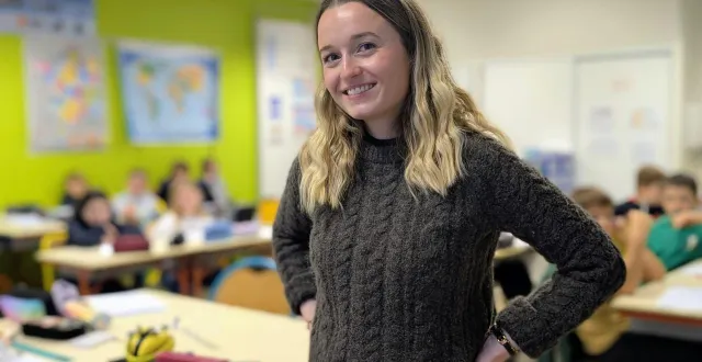photo  cornelia callarec n’était pas « dans les plus forts de la classe » en primaire et au collège, mais a su très tôt qu’elle voulait devenir professeure pour donner ses propres clefs d’apprentissage à des élèves.  &copy;  ouest-france 