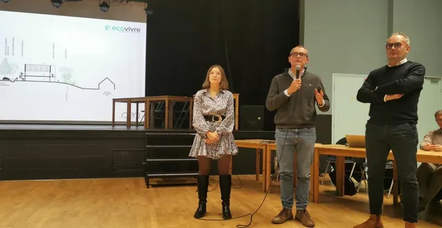 photo  la société ecovivre et le bailleur sarthe habitat ont exposé les plans détaillés des trois projets de logements sociaux.  &copy;  le maine libre 