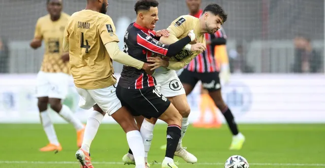 photo  camara et mouton éteignent le niçois diop.  &copy;  photo afp 